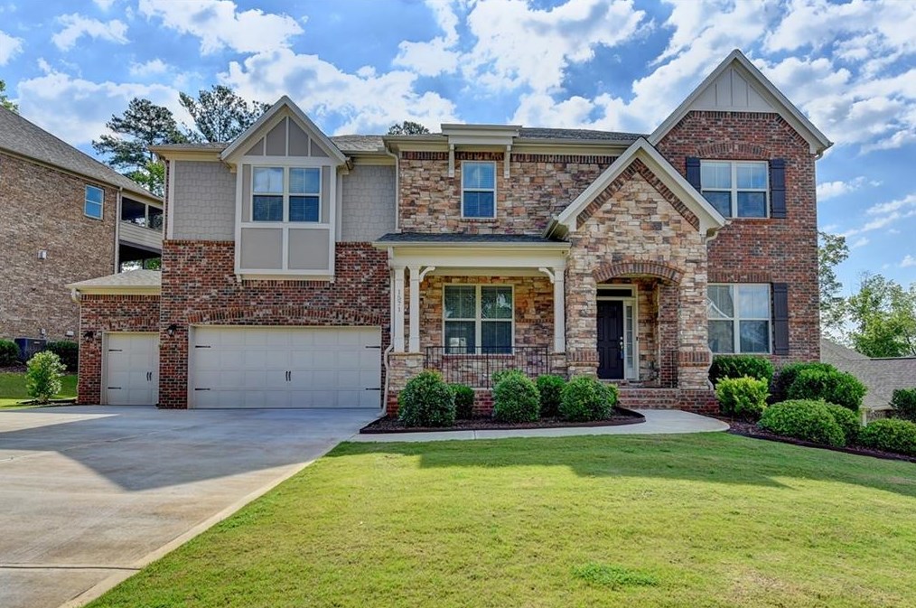 1571 Torrington Dr, Auburn, GA 30011