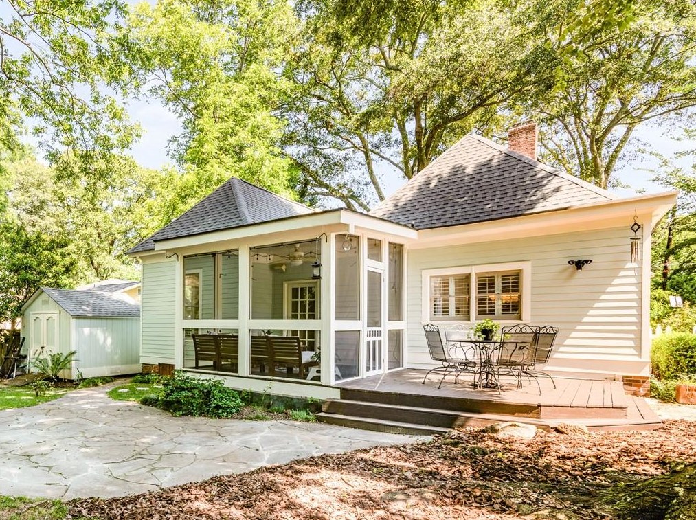 504 Pharr Rd, Decatur GA  30030-4840 exterior