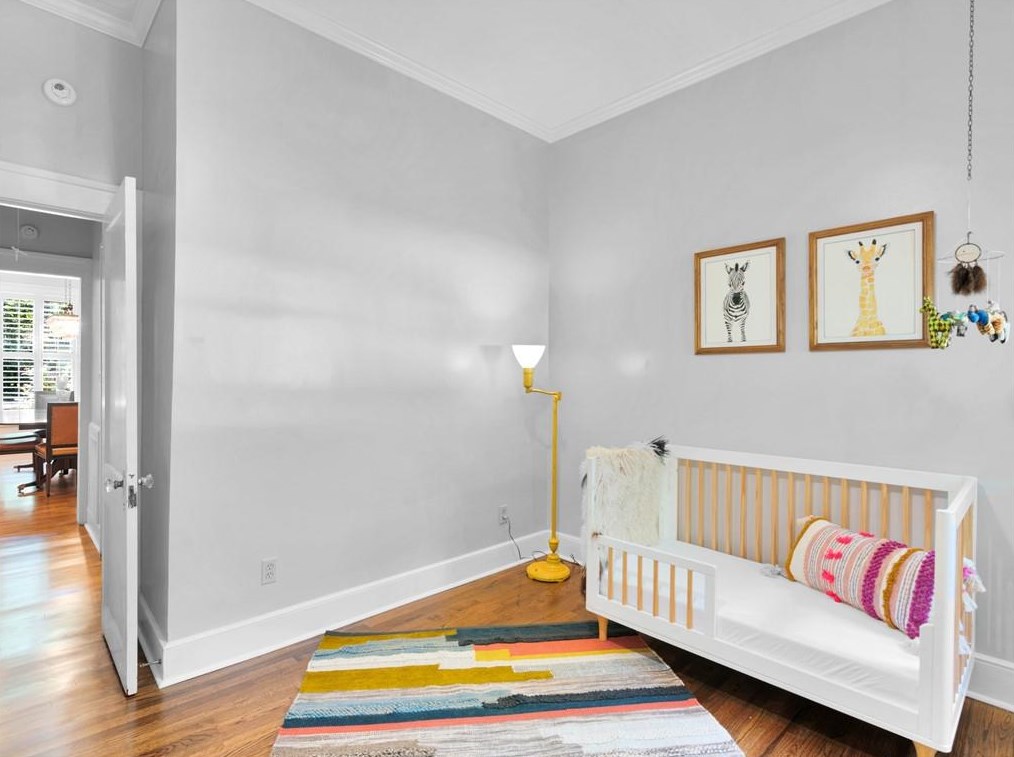 504 Pharr Rd, Decatur GA  30030-4840 exterior