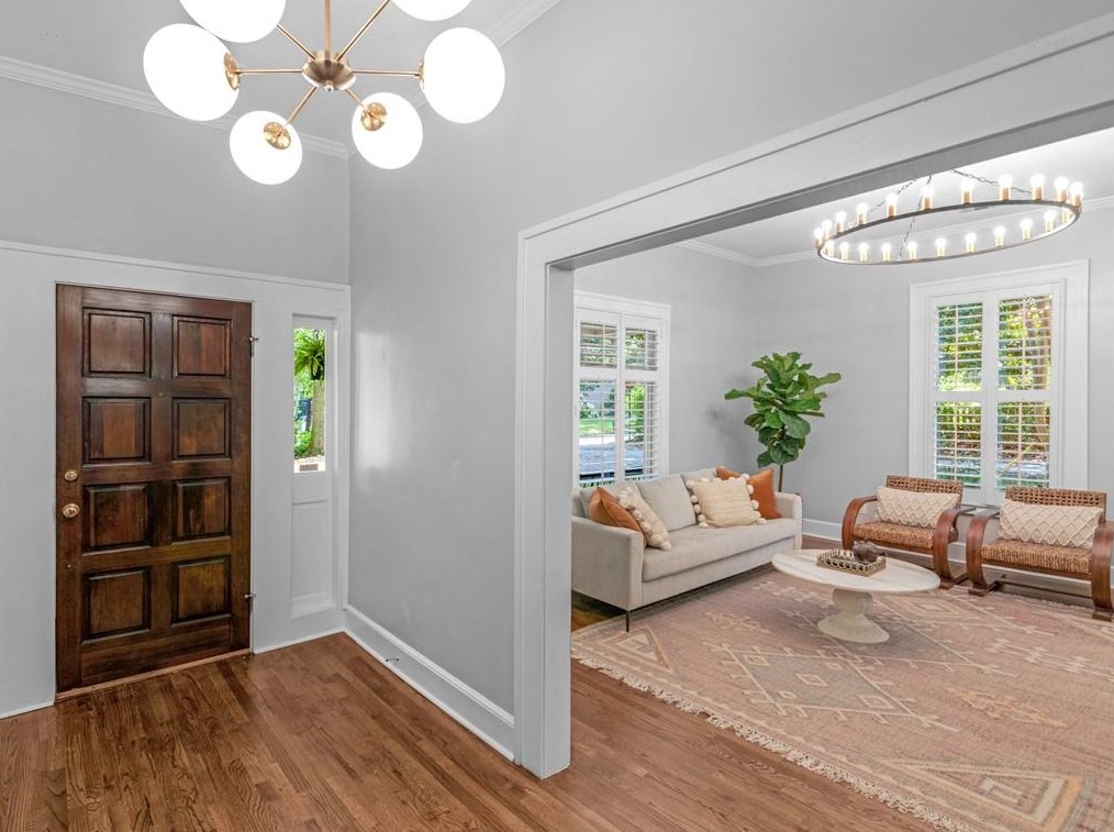 504 Pharr Rd, Decatur GA  30030-4840 exterior