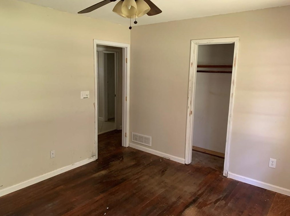 4258 Maplewood Dr, Decatur GA  30035-2347 exterior