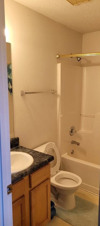 4984 Galleon Xing, Decatur GA  30035-3061 exterior