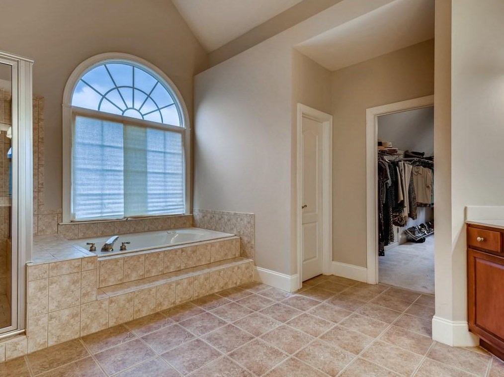 449 Wynns Way, Atlanta GA  30331-7473 exterior