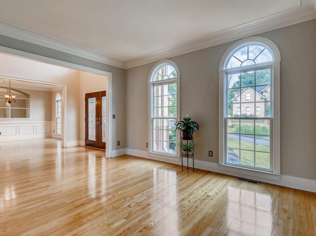 449 Wynns Way, Atlanta GA  30331-7473 exterior
