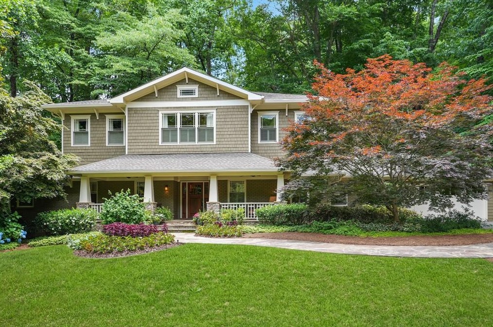 3587 Old Ivy Ln, Atlanta, GA 30342-4513