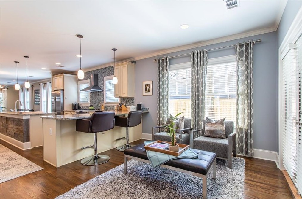 312 Spring St, Decatur GA  30030-4960 exterior