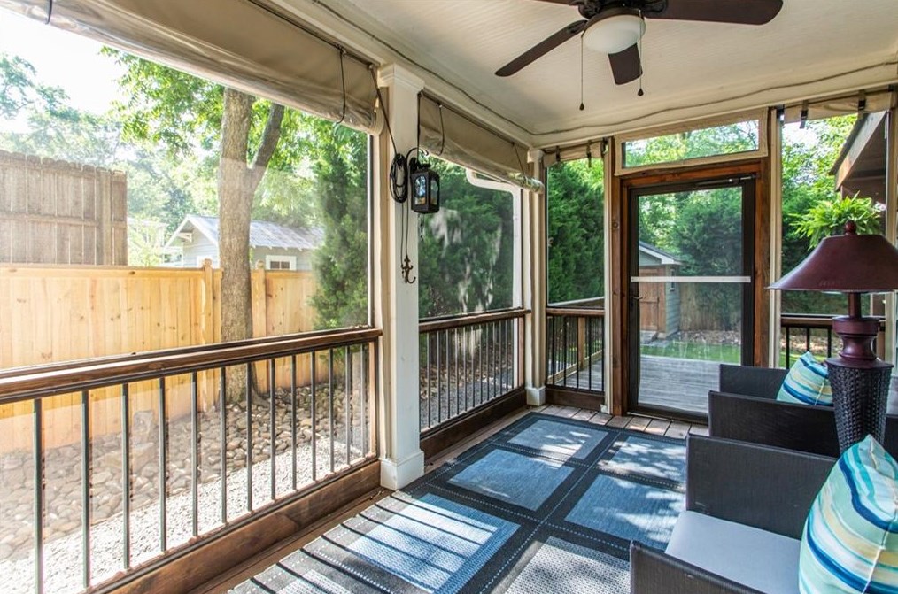 312 Spring St, Decatur GA  30030-4960 exterior