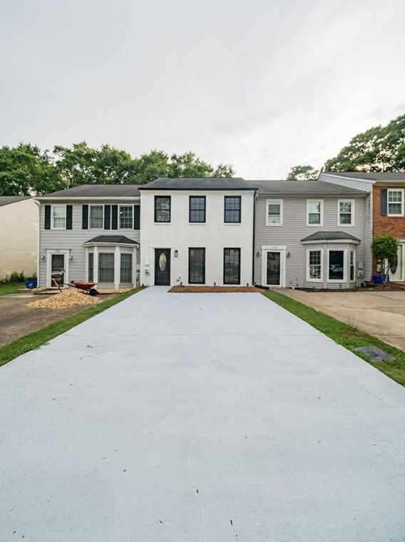 1008 Windy Oaks Ct Se, Smyrna, GA 30080