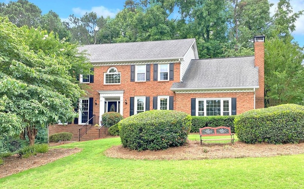 105 Fox Grape Ln, Alpharetta, GA 30022-6159