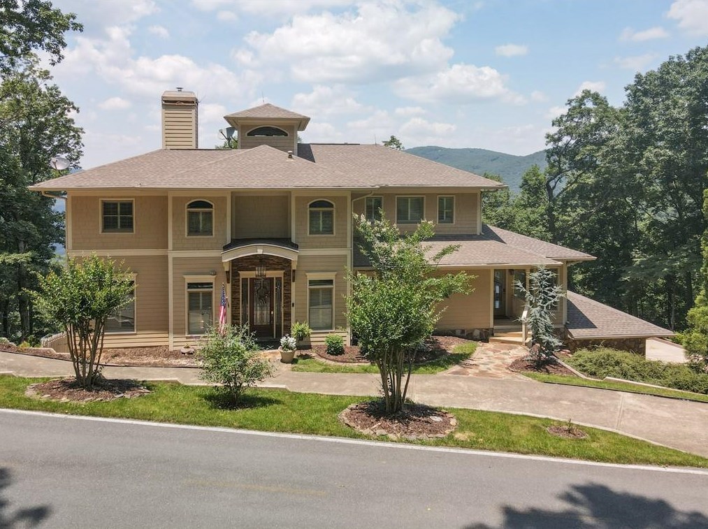 38 High Trail Vista Cir, Big Canoe, GA 30143