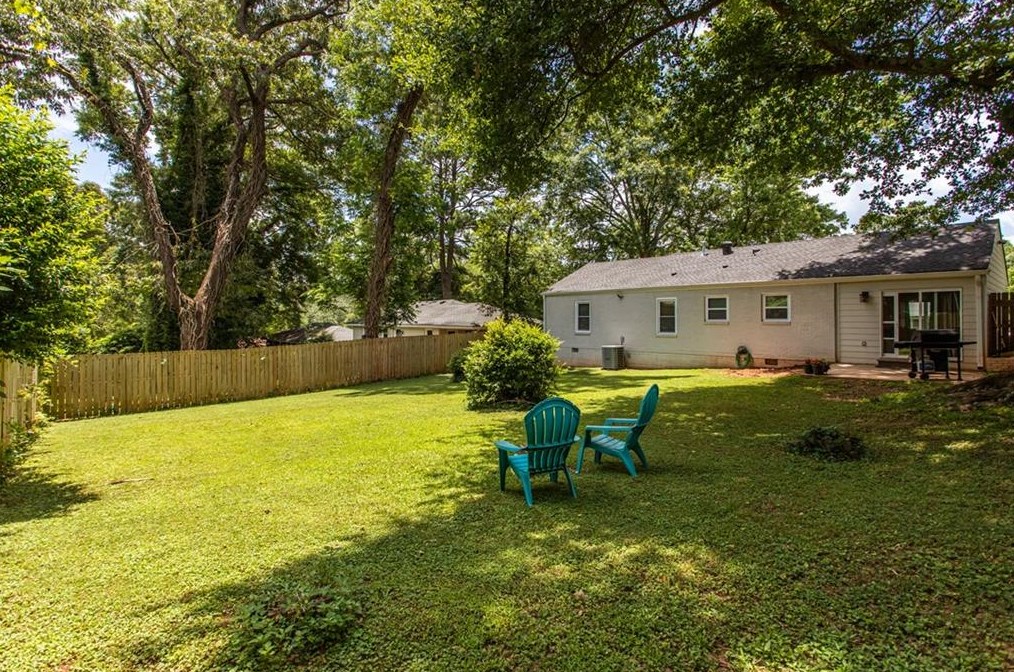 2036 Rockhaven Dr, Decatur GA  30032-5373 exterior