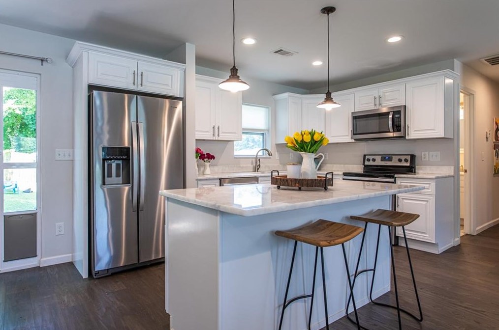 2036 Rockhaven Dr, Decatur GA  30032-5373 exterior