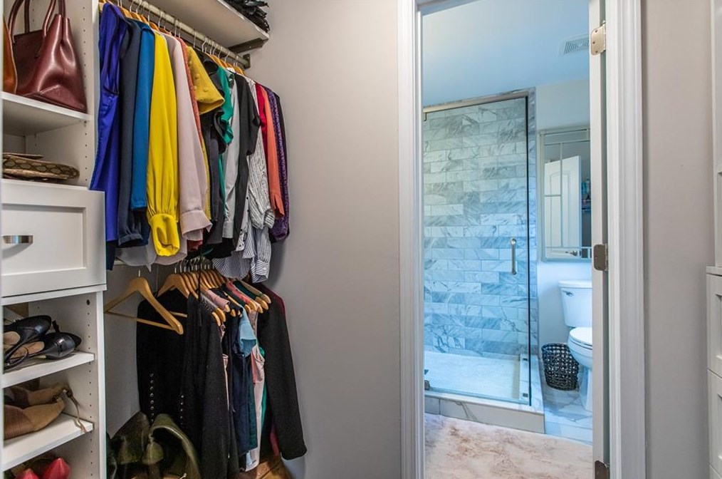 2036 Rockhaven Dr, Decatur GA  30032-5373 exterior