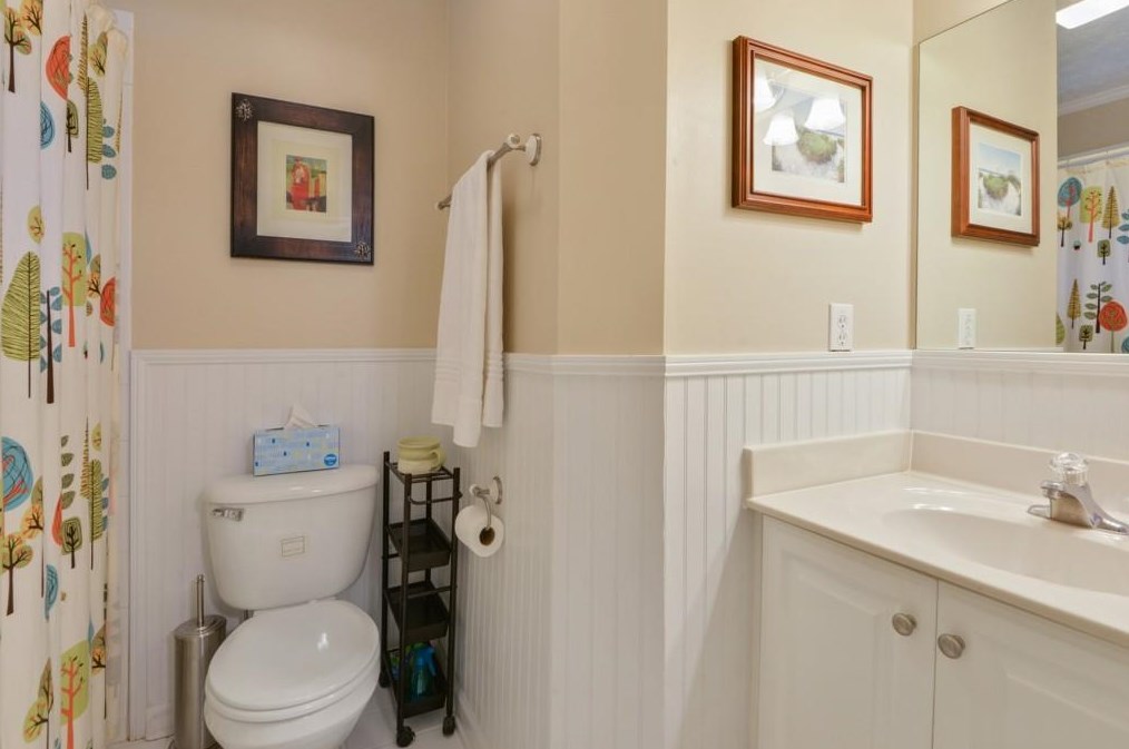 21 Villa Ct, Smyrna GA  30080-4570 exterior