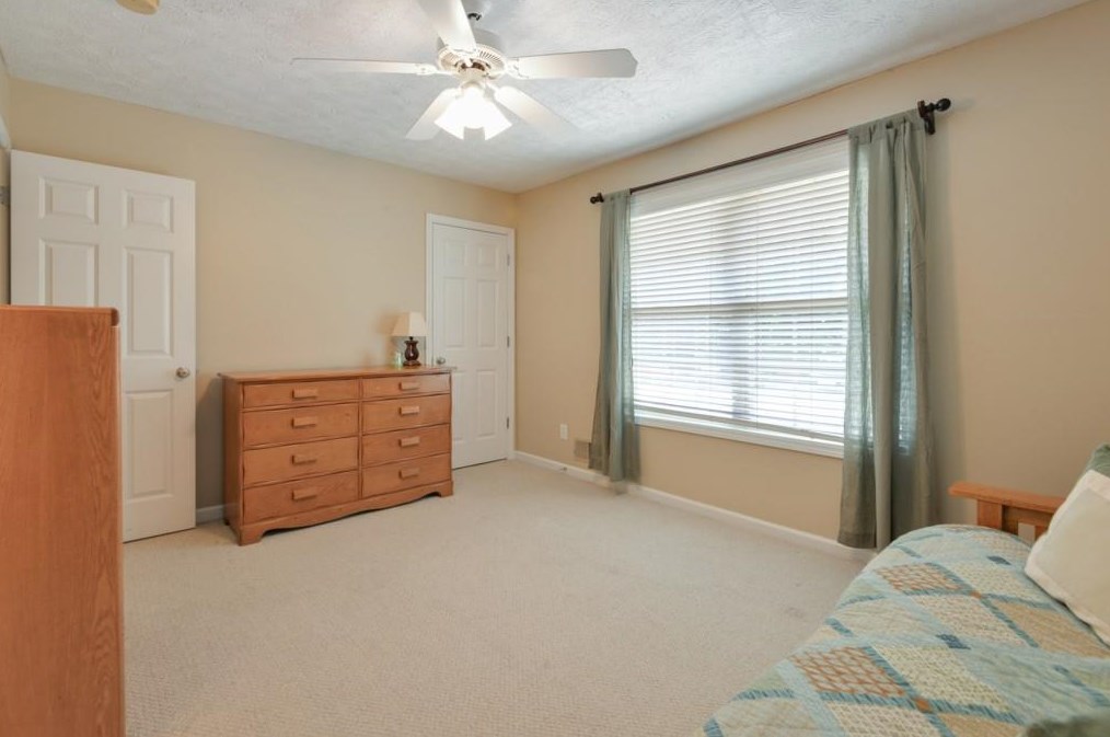 21 Villa Ct, Smyrna GA  30080-4570 exterior