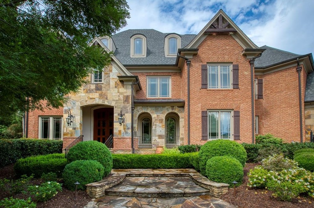 1050 Carnoustie Ln, Alpharetta, GA 30005-6961