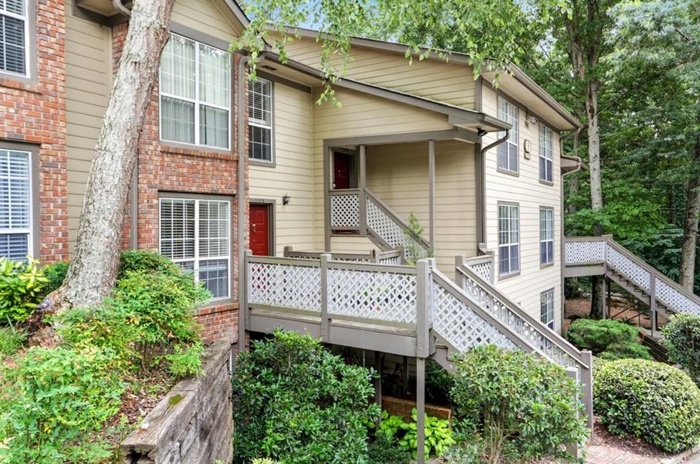 1354 Weatherstone Way, Atlanta, GA 30324-4645