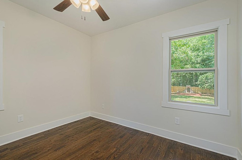 1860 Camellia Dr, Decatur GA  30032-5202 exterior