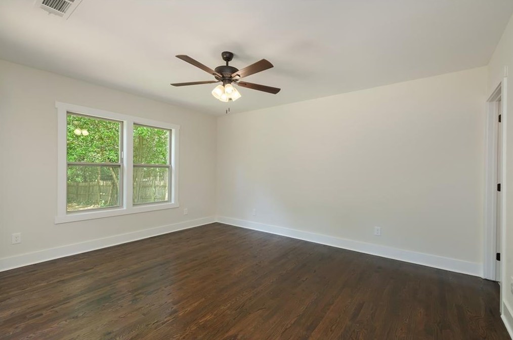 1860 Camellia Dr, Decatur GA  30032-5202 exterior