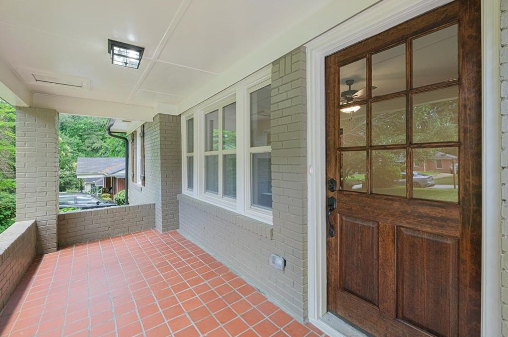 1860 Camellia Dr, Decatur GA  30032-5202 exterior