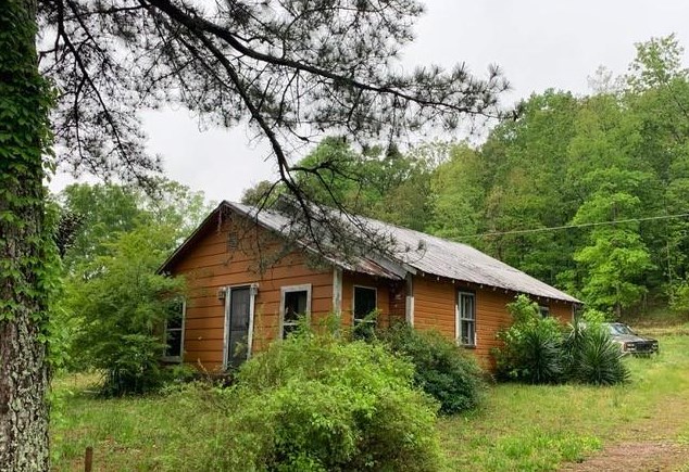 348 Monroe Green Rd, Trion, GA 30753