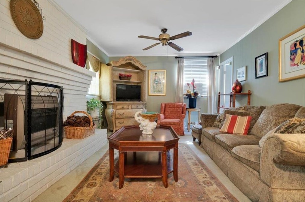 3426 Finesse Dr, Decatur GA  30032-7218 exterior