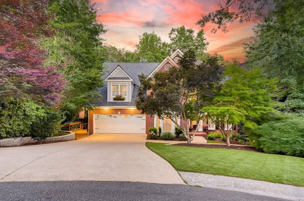 2994 Tynewick Walk, Roswell, GA 30075-5466