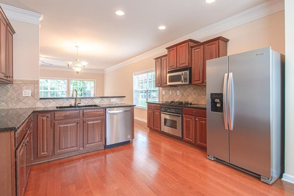 623 Coligny Ct, Atlanta, GA 30350