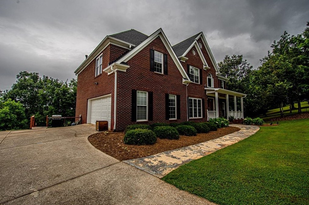 232 Hallmark Pl, Dahlonega, GA 30533