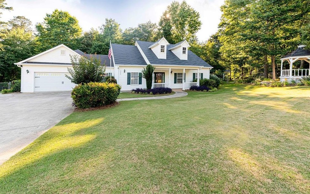 8064 Glasgow, Winston, GA 30187