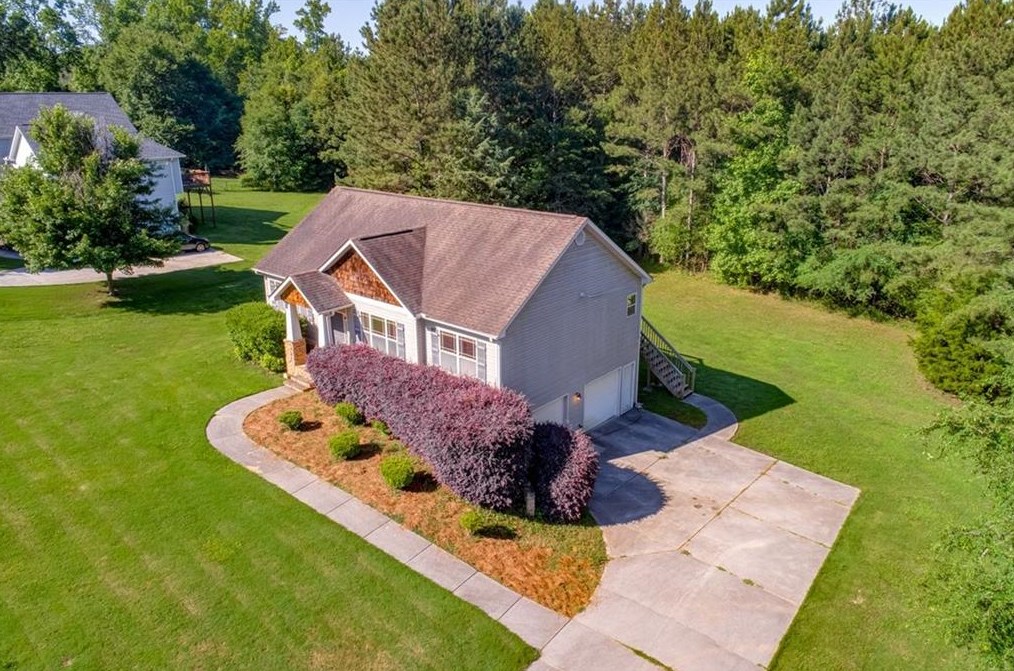 45 Cass Station Dr, Euharlee, GA 30120-4401