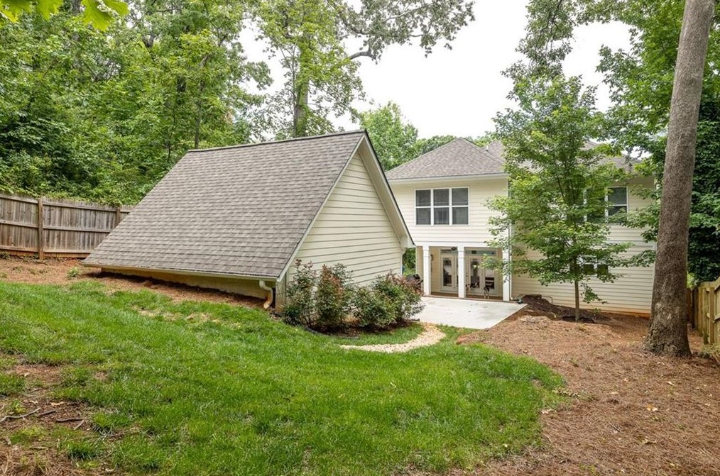 1355 Conway Rd, Decatur GA  30030-4559 exterior