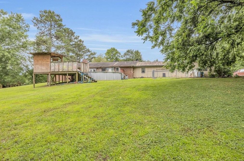 200 Summerset Dr, Dalton, GA 30720
