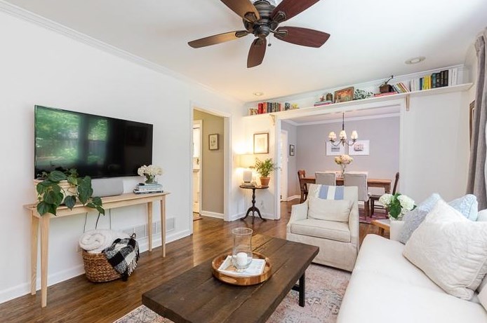 1033 Homewood Ct, Decatur GA  30033-4204 exterior