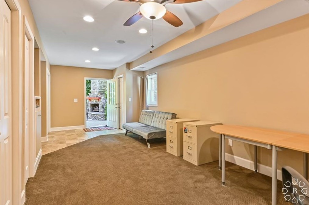 2796 Whitby Dr, Atlanta GA  30340-4914 exterior