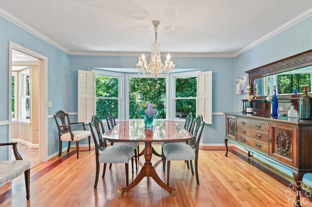 2796 Whitby Dr, Atlanta GA  30340-4914 exterior
