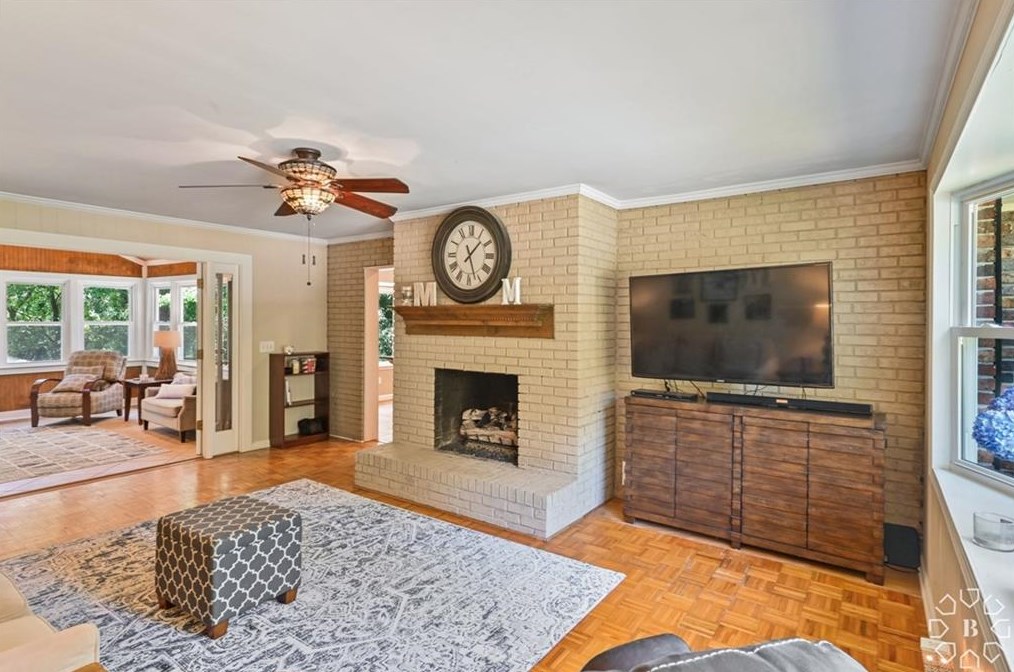 2796 Whitby Dr, Atlanta GA  30340-4914 exterior
