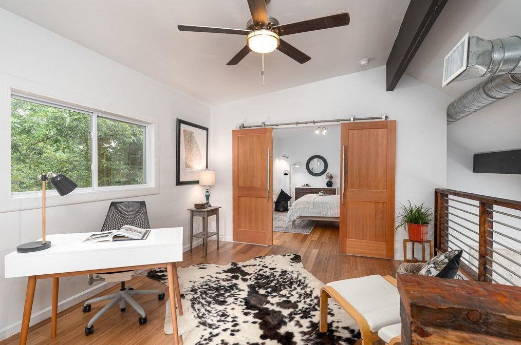 1944 Delphine Dr, Decatur GA  30032-3969 exterior