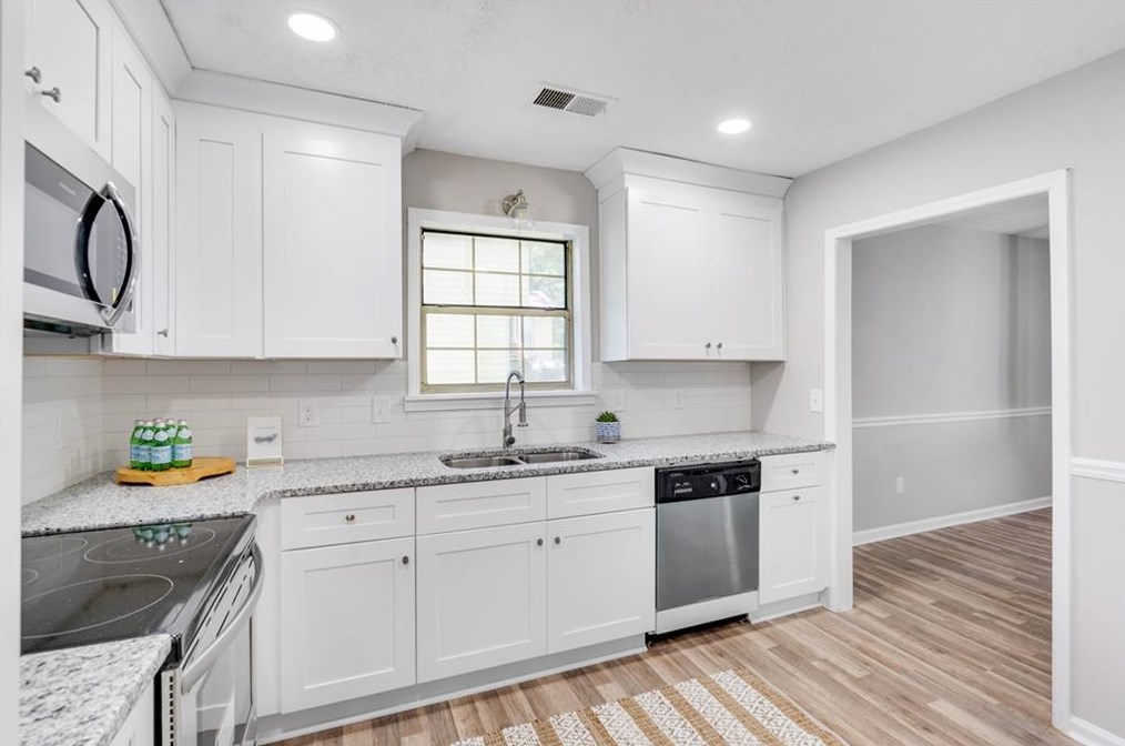 2921 Sunset Ct, Decatur GA  30034-3454 exterior