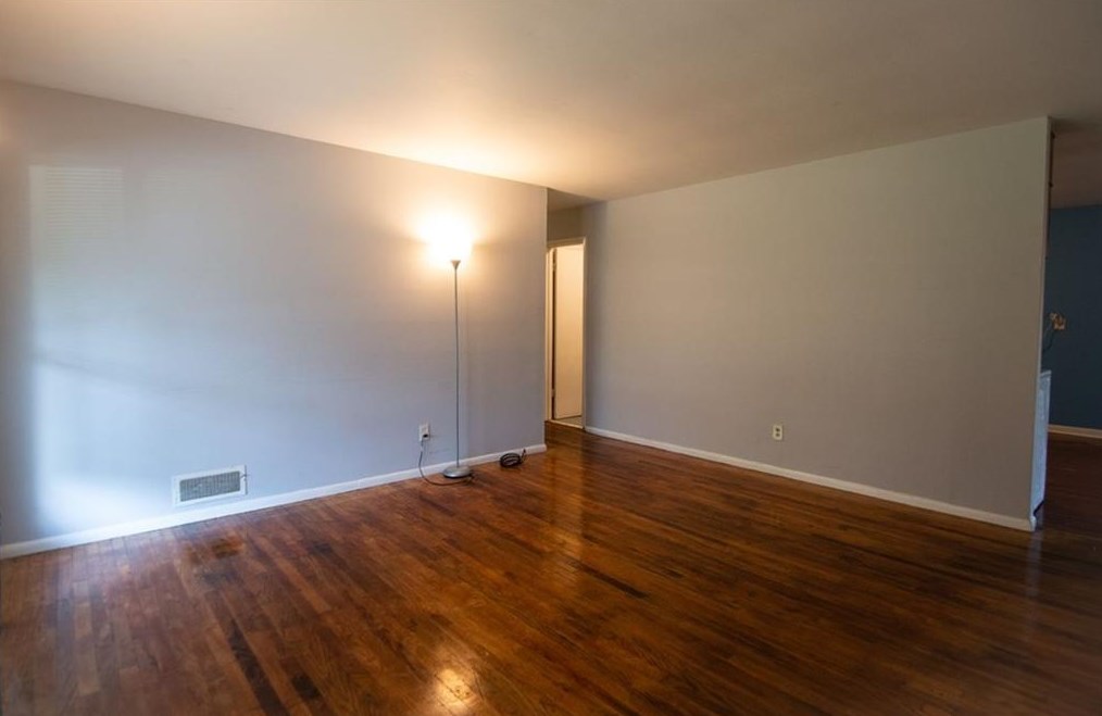 2539 Shiloh Dr, Decatur GA  30034-2745 exterior