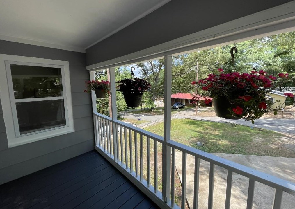 142 Molette St, Carrollton, GA 30117
