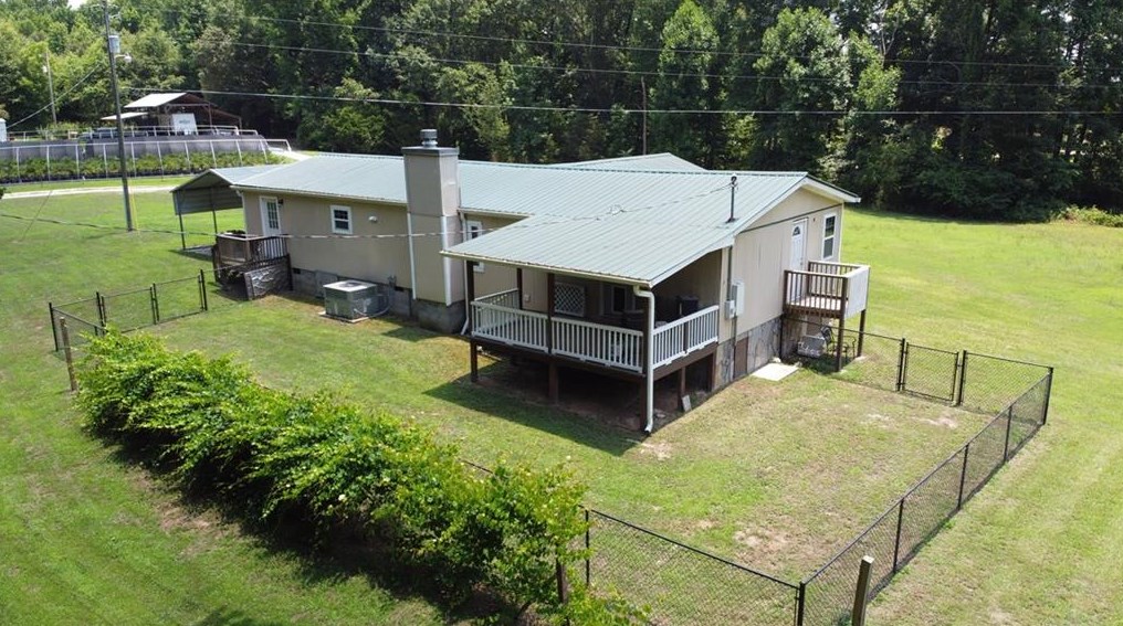 125 Kirkpatrick Ln, Hartwell, GA 30643