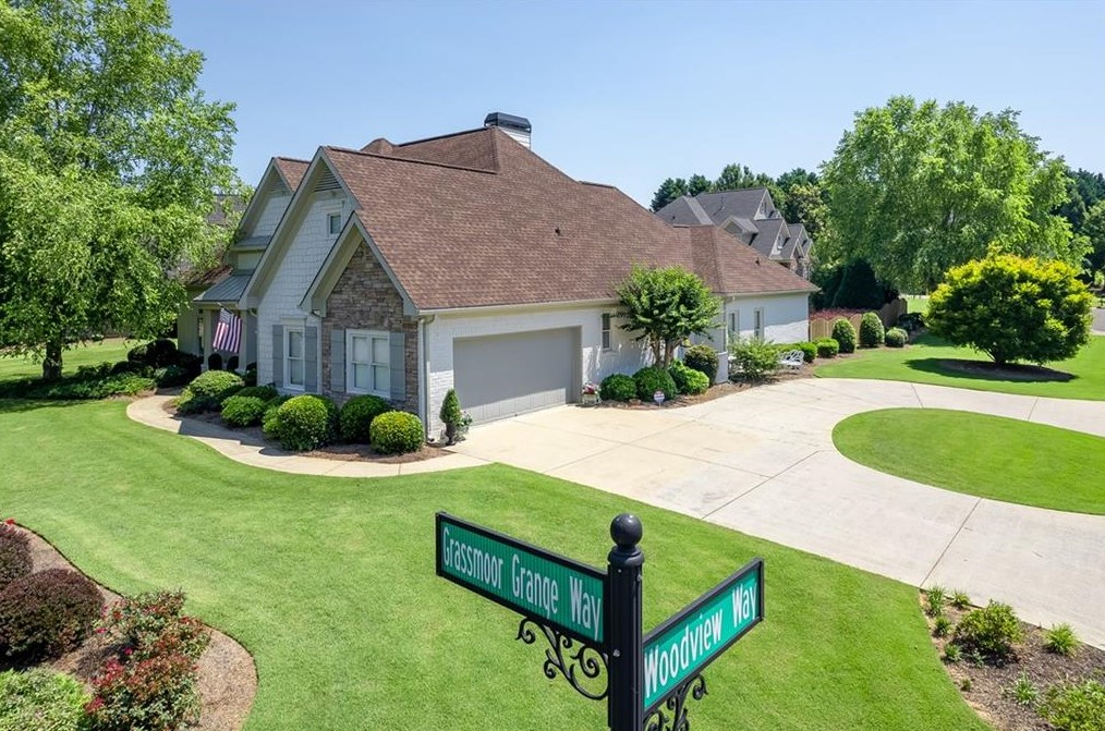 7005 Woodview Way, Cumming, GA 30040-6511