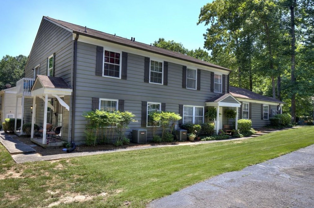 1348 Surrey Ln Sw #b, Marietta, GA 30008