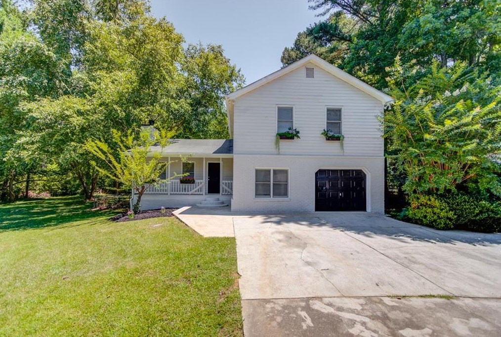 776 Jefferson Dr, Conyers, GA 30094