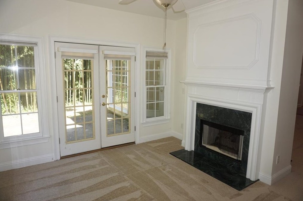 305 Whitley Park Dr, Atlanta GA  30350-1158 exterior