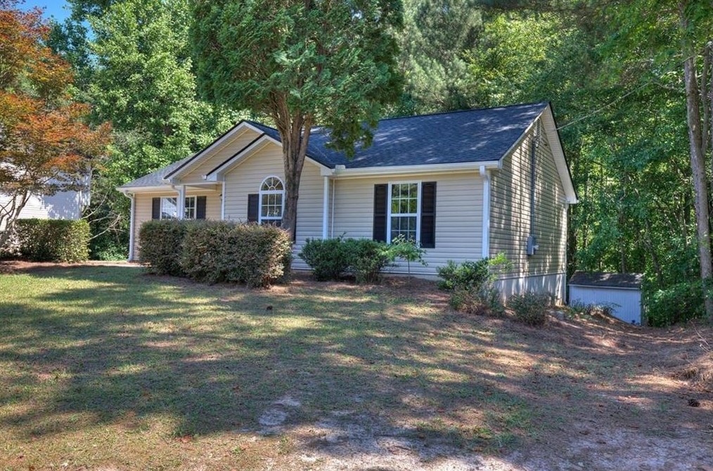 360 Southern Trace Dr, Rockmart, GA 30153