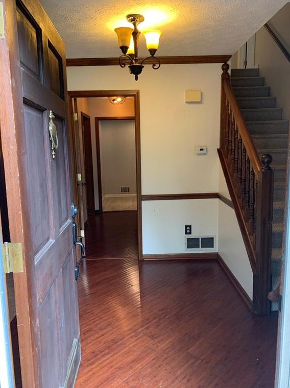 1147 Saybrook Cir Nw, Lilburn, GA 30047