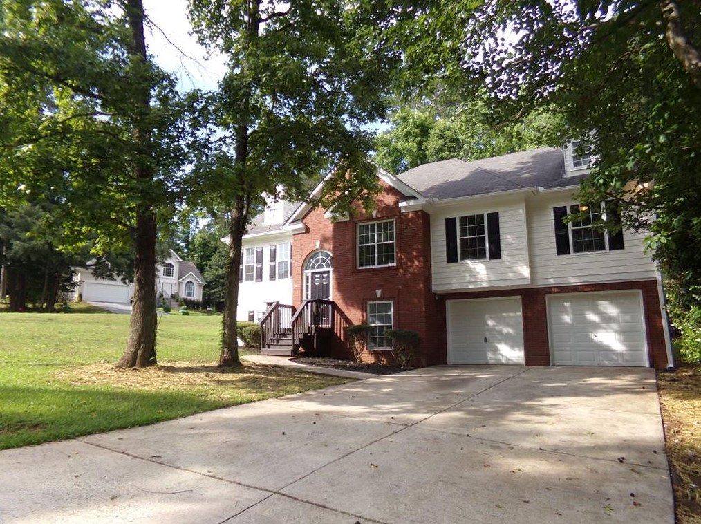 6550 Blue Creek Ct, Douglasville, GA 30135-6702