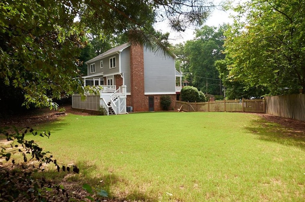 937 Ross Ct, Stone Mountain, GA 30087-2950